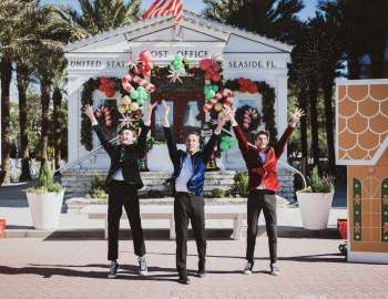 Children's Theater Christmas show in Seaside, FL Children's Theater Christmas show in Seaside, FL